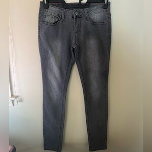 Love Sick- juniors “The Skinny” size 5